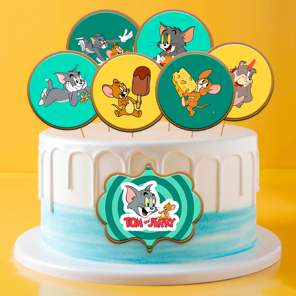     
            Tom and Jerry
    